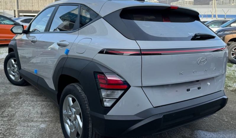 Hyundai Kona full